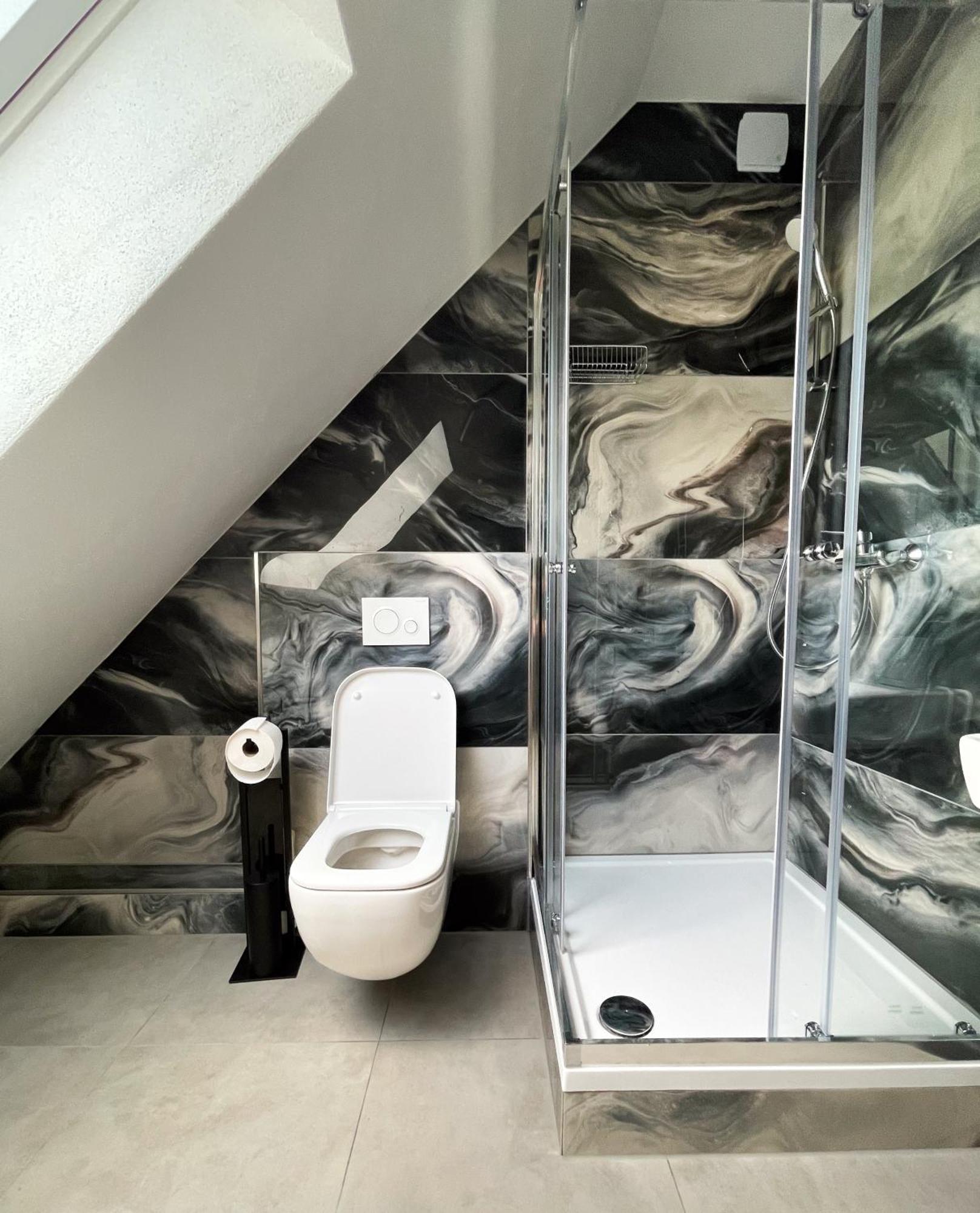Hotel Loewenstein Лих Экстерьер фото